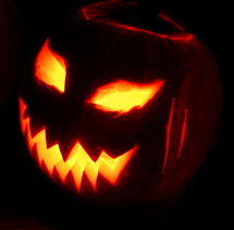215px-Jack-o%27-Lantern_2003-10-31.jpg
