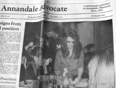 PhotoFunia_10b40.jpg
