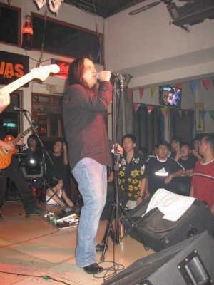 pic16.jpg